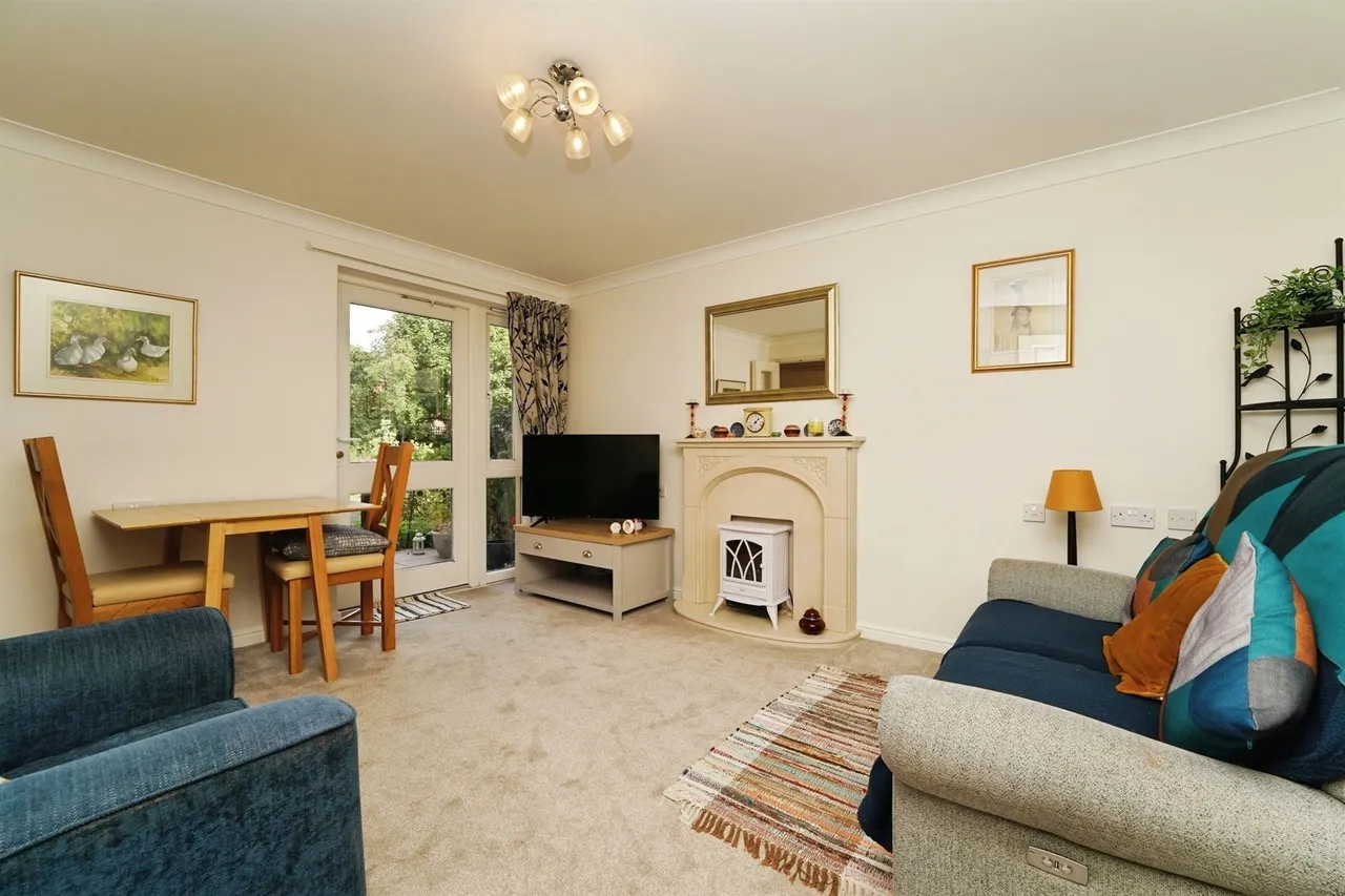 Worcester Road, Malvern, WR14, photo 2