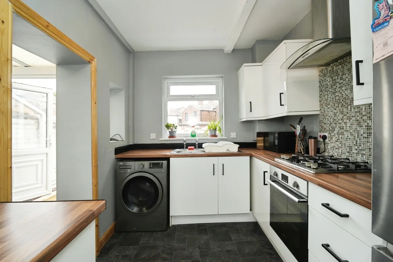 Portland Street, Newton-le-Willows, Merseyside, WA12, photo 7