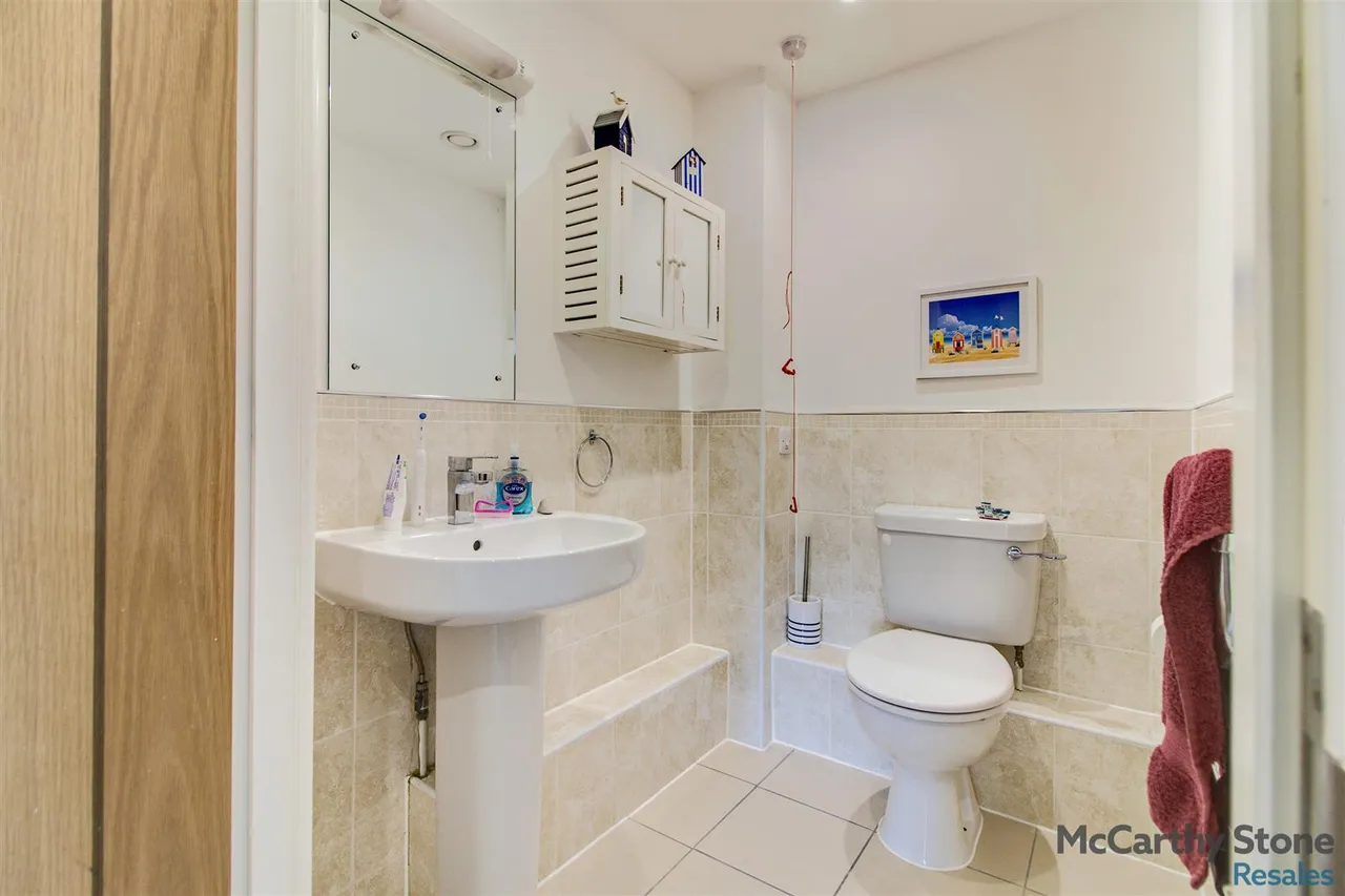 College Way, Welwyn Garden City, AL8, photo 15