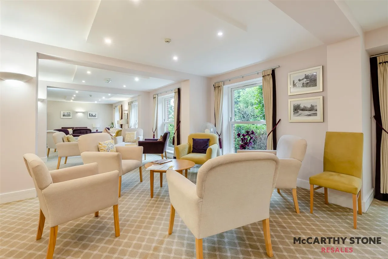 College Way, Welwyn Garden City, AL8, photo 30