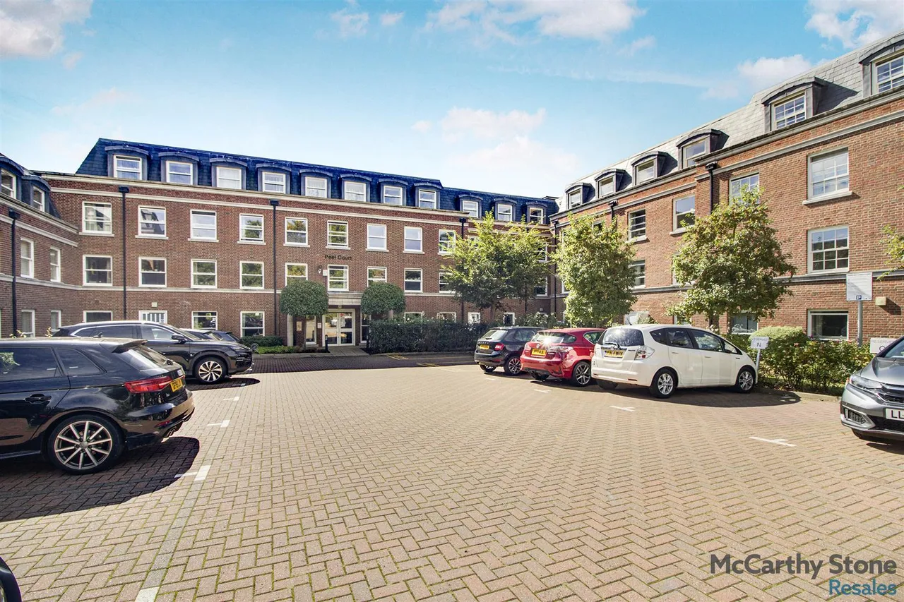 College Way, Welwyn Garden City, AL8, photo 41