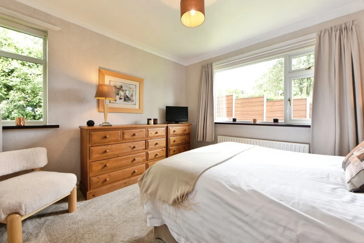 Guywood Lane, Romiley, Stockport, Greater Manchester, SK6, photo 16
