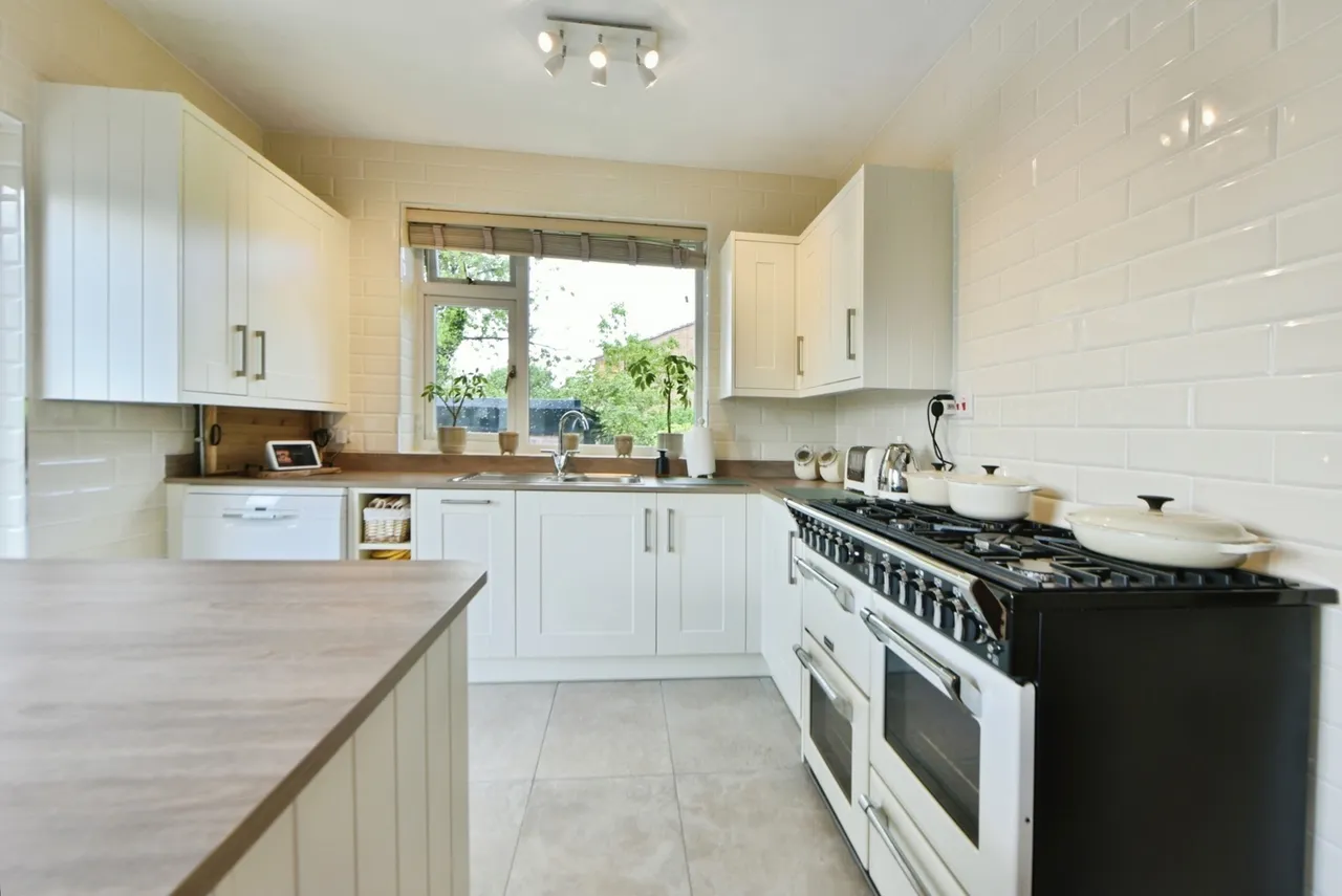 Guywood Lane, Romiley, Stockport, Greater Manchester, SK6, photo 5