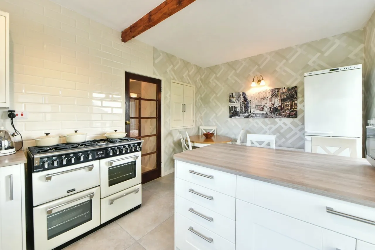 Guywood Lane, Romiley, Stockport, Greater Manchester, SK6, photo 8