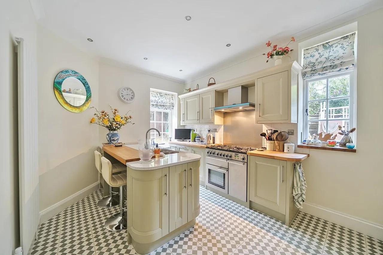 Meyrick Park, BH2, photo 8