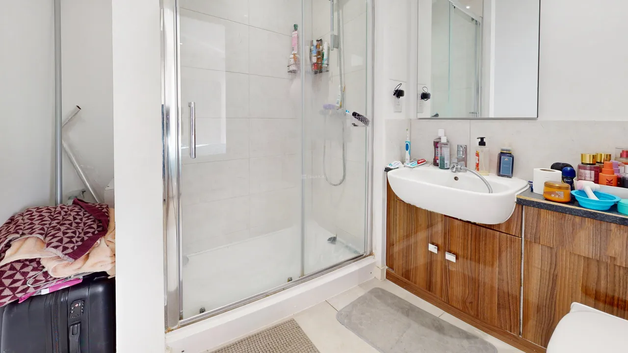 Hendon WatersideNO LONGER AVAILABLE, NW9, photo 13