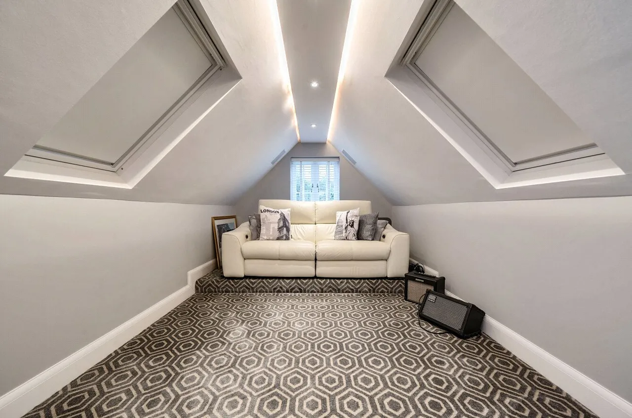 Harmsworth Way, Totteridge, London, N20 8JT, photo 22