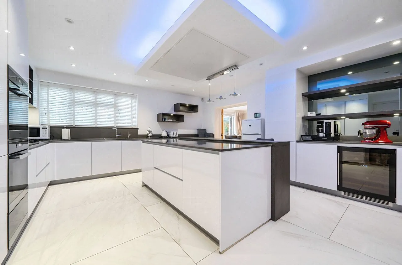 Harmsworth Way, Totteridge, London, N20 8JT, photo 9