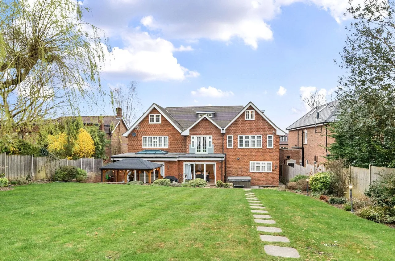 Harmsworth Way, Totteridge, London, N20 8JT, photo 24
