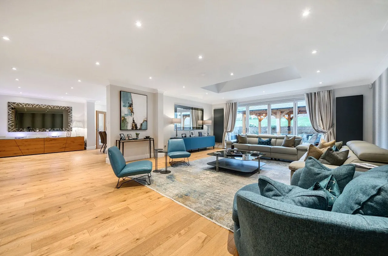 Harmsworth Way, Totteridge, London, N20 8JT, photo 6