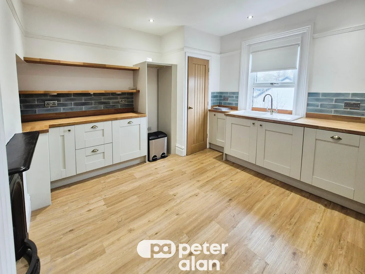 Victoria Avenue, Newport, NP19, photo 2