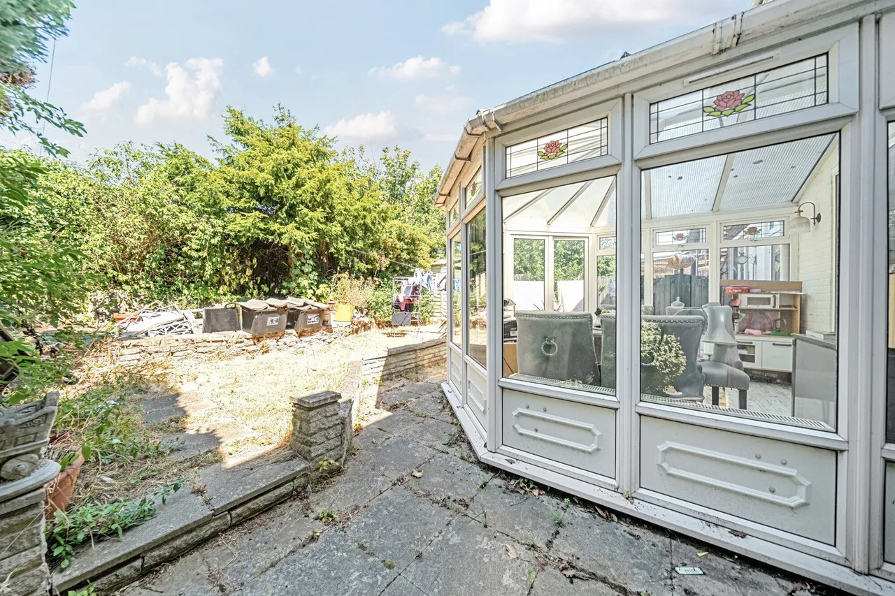 Bexley Road, DA8, photo 21
