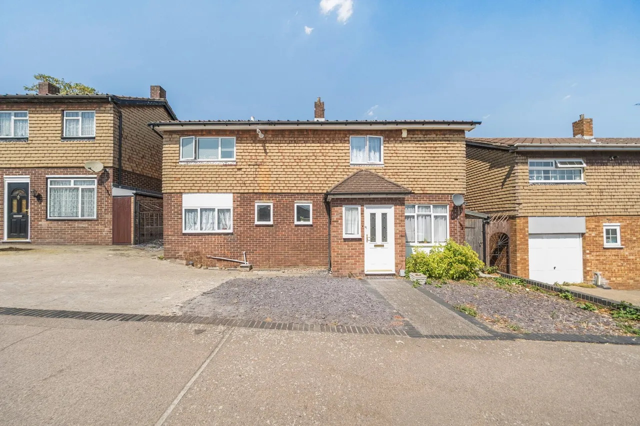Bexley Road, DA8, photo 24