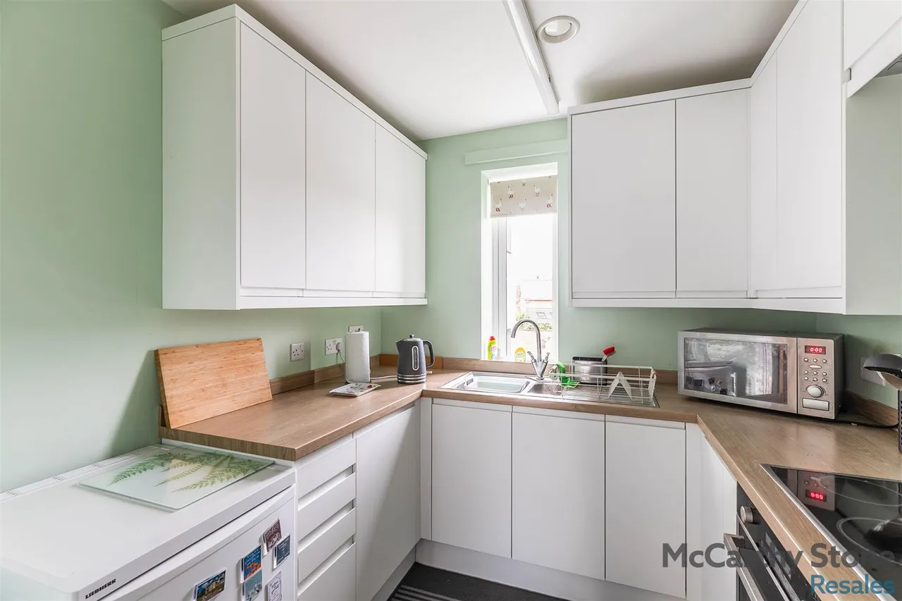 High Street, Huntingdon, PE29, photo 6