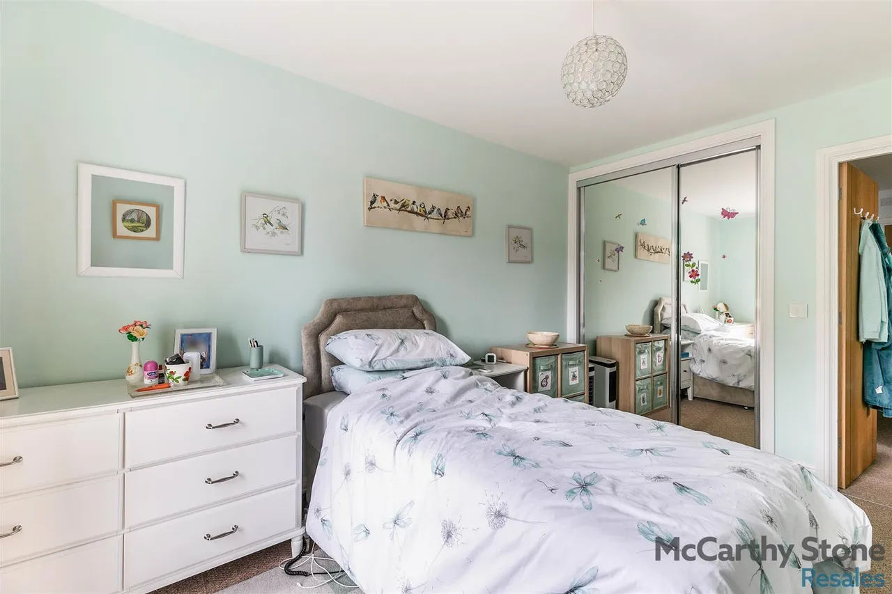 High Street, Huntingdon, PE29, photo 10