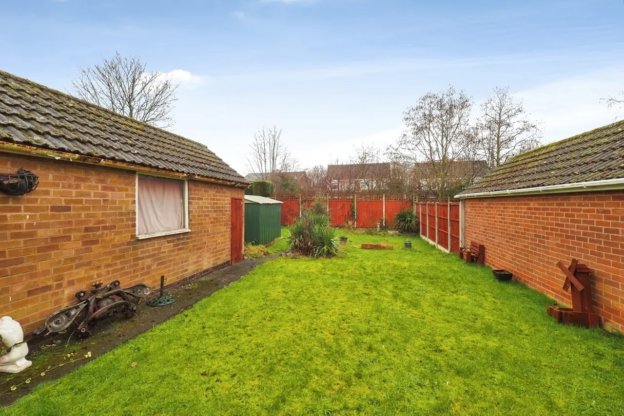 Christina Crescent, Nottingham, Nottinghamshire, NG6, photo 18