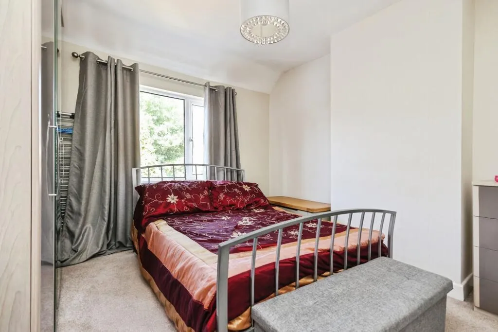 Thetford Road, Birmingham, B42, photo 8