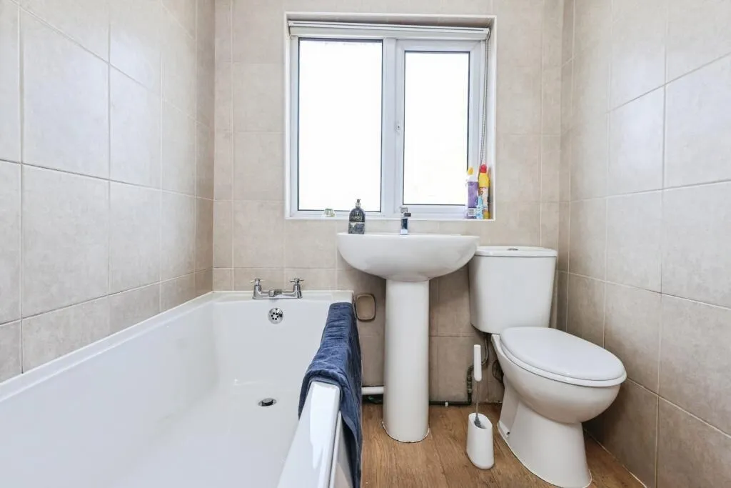 Thetford Road, Birmingham, B42, photo 5