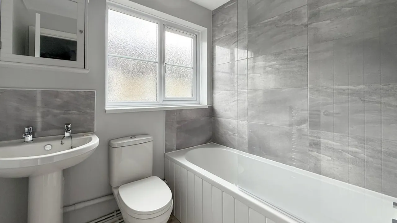 Imberwood Close, Warminster, BA12, photo 8