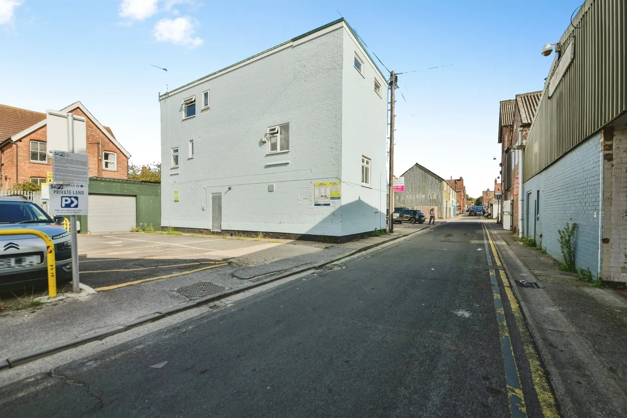Prince George Street, Skegness, PE25, photo 27