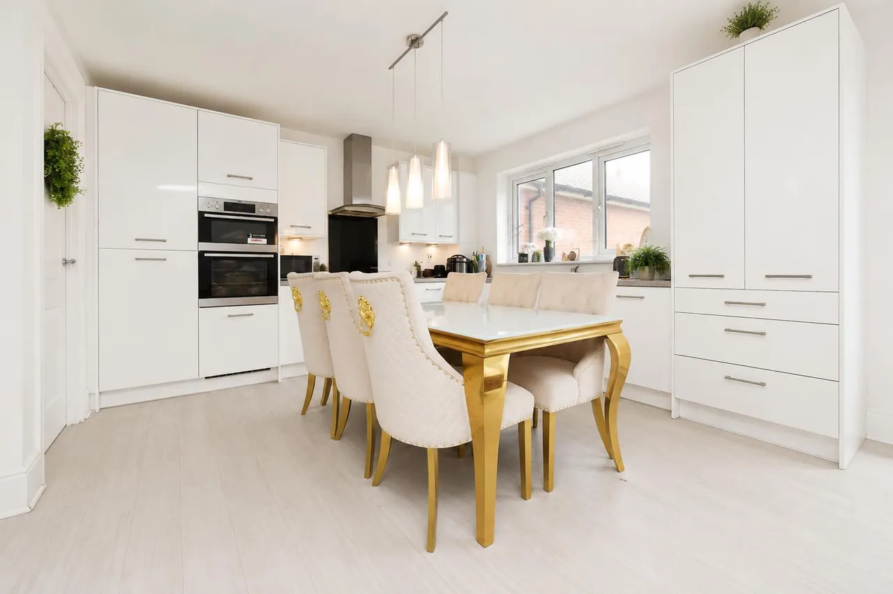 Hazel Road, Basildon, SS16, photo 2