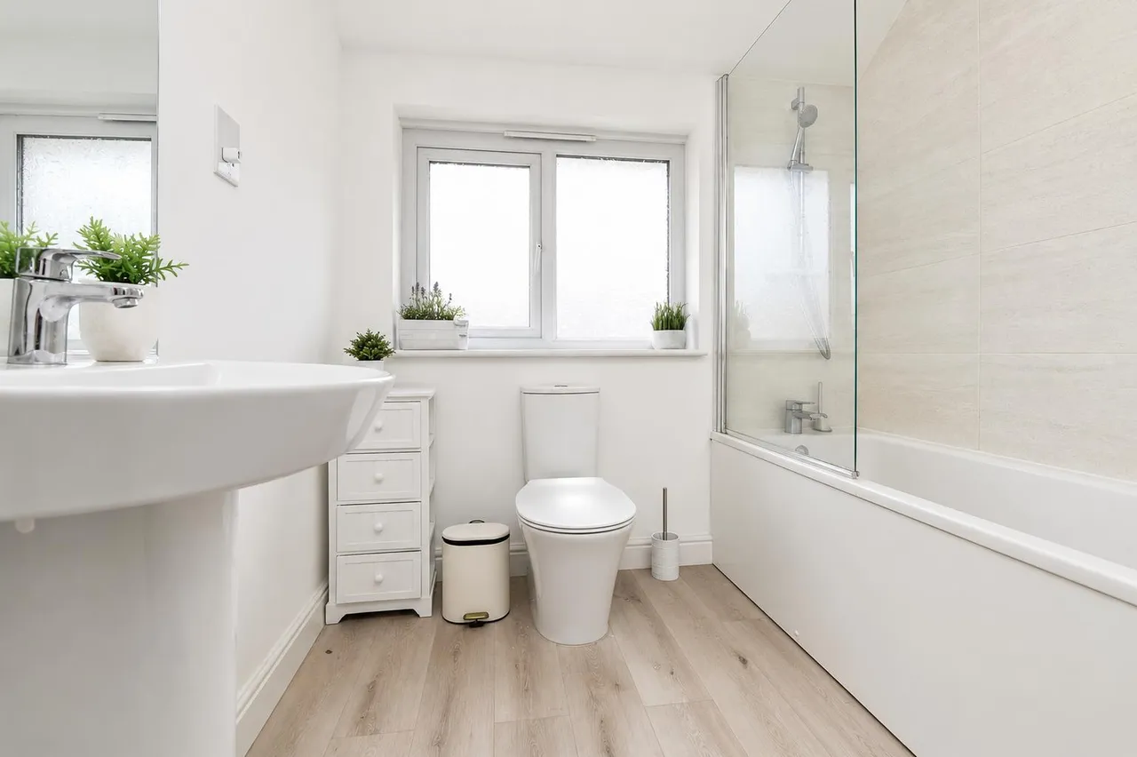Hazel Road, Basildon, SS16, photo 12