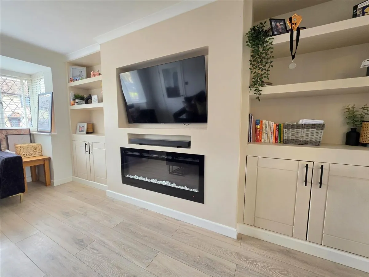 Brandon Close, Churchdown, GL3, photo 3