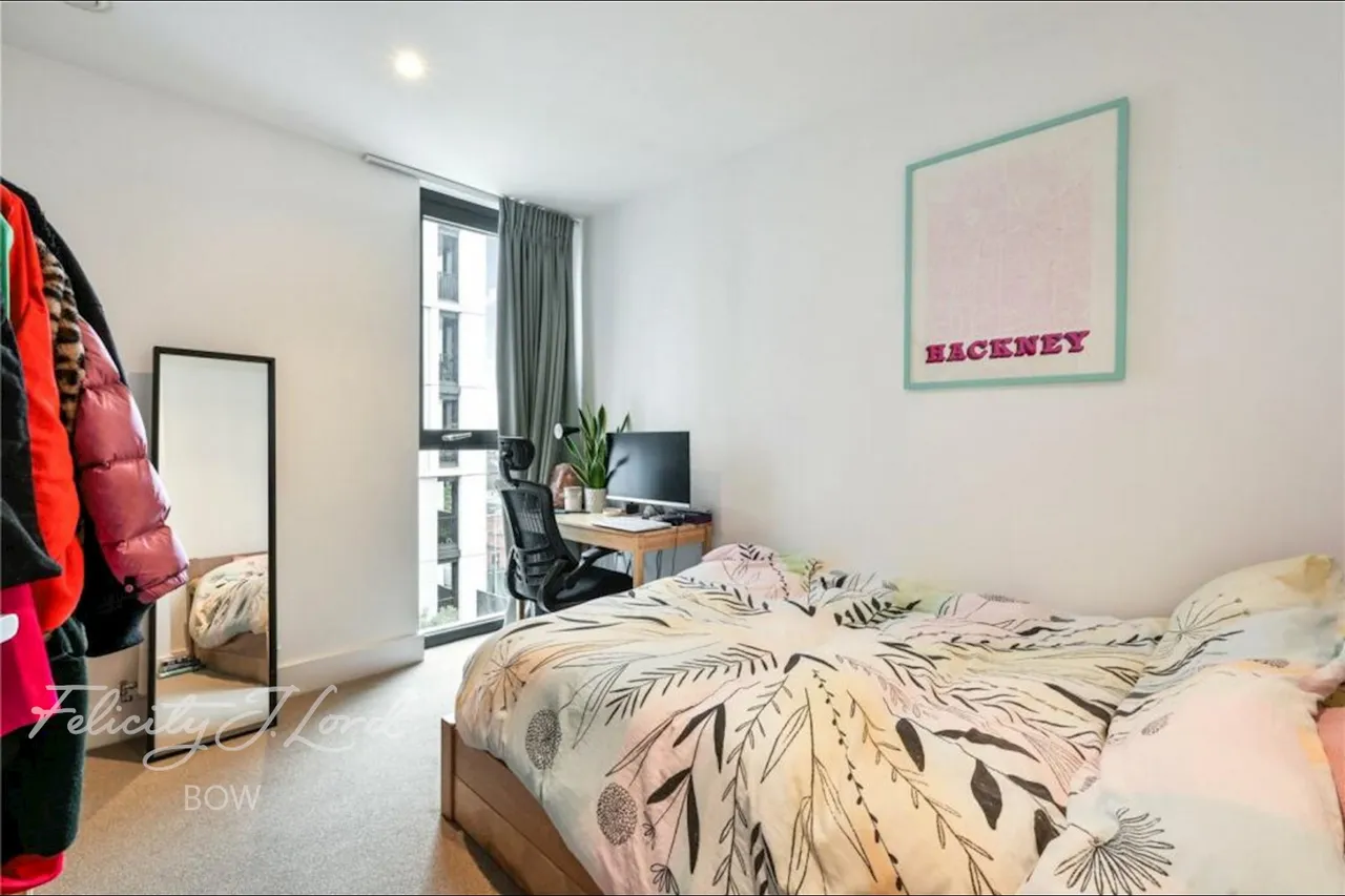 Barley Lane, London, photo 7