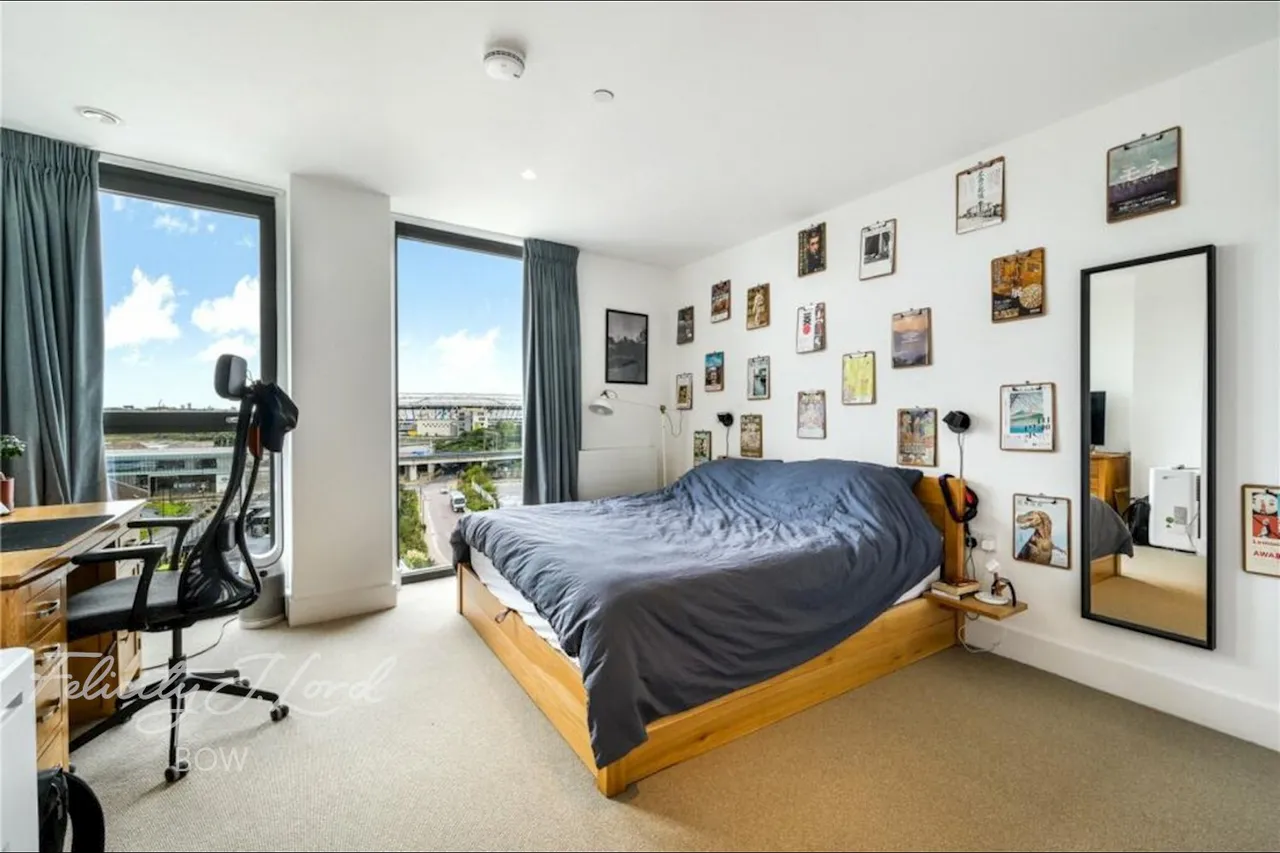 Barley Lane, London, photo 10