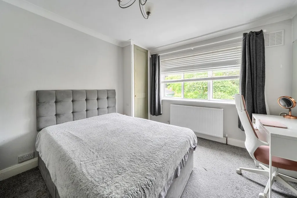 Constance Crescent, Hayes, photo 9