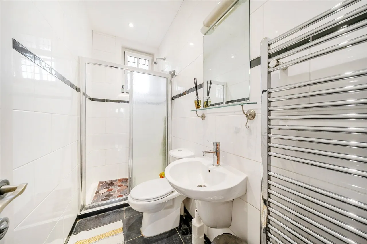 Hervey Road, SE3, photo 17