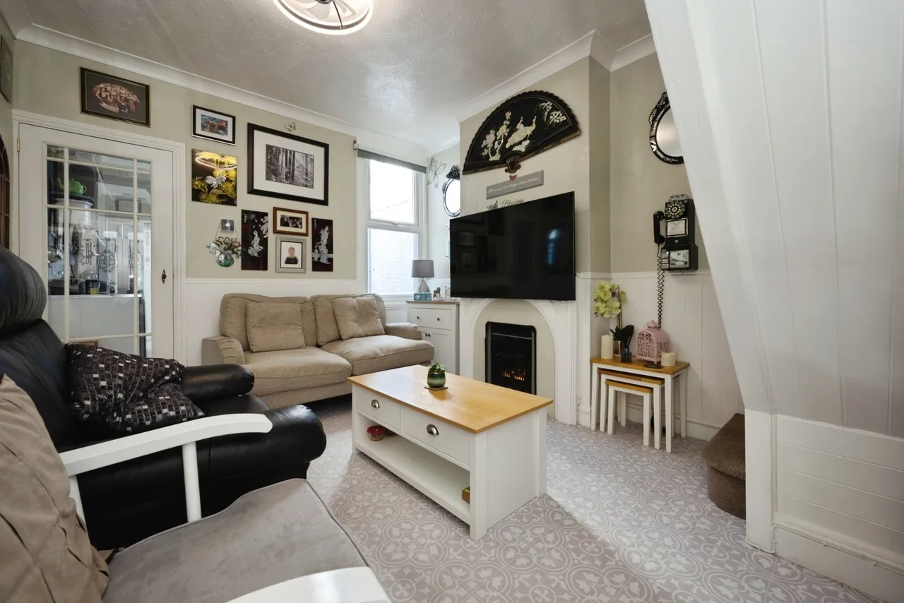 Woburn Road, Kempston, MK42, photo 3
