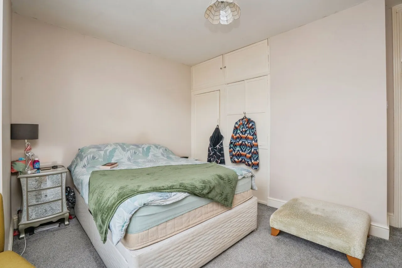 Glasgow Road, Southsea, PO4, photo 11