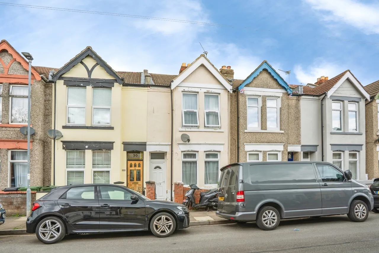 Glasgow Road, Southsea, PO4, photo 19