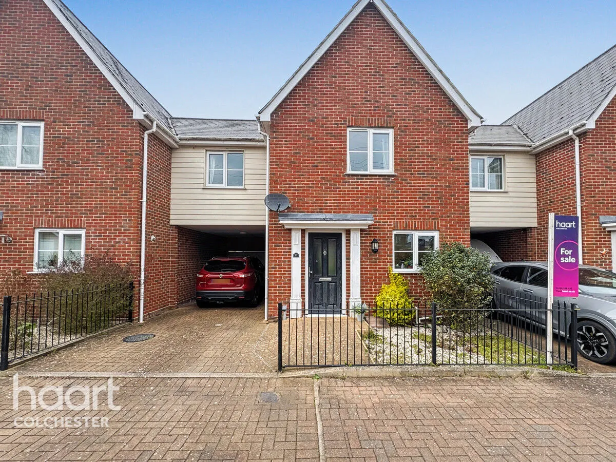 4 bed house for sale, Oak Tree Gardens, Colchester, CO2