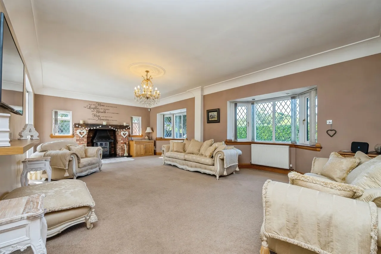 Alcester Road, Portway, Birmingham, photo 8