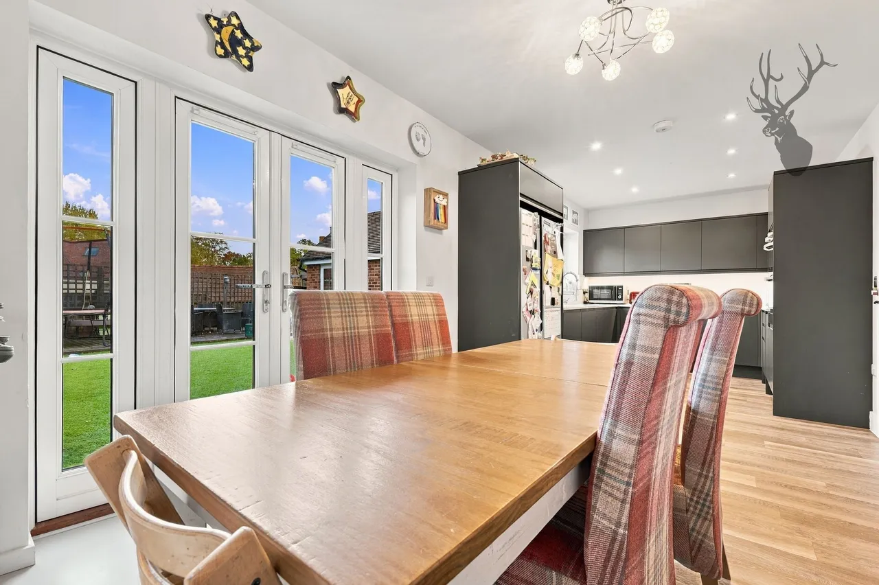 Hodgson Way, Gilston, CM20, photo 8
