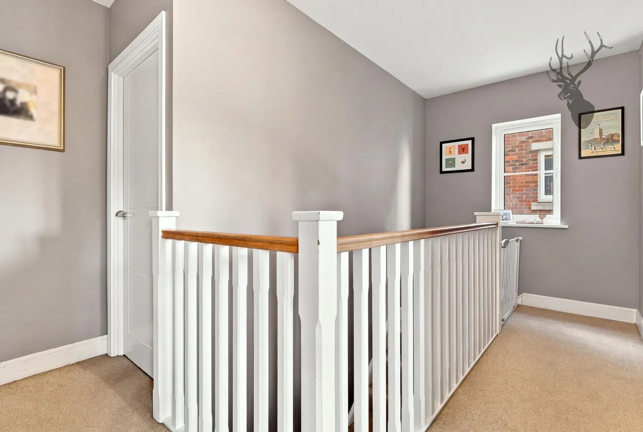Hodgson Way, Gilston, CM20, photo 11