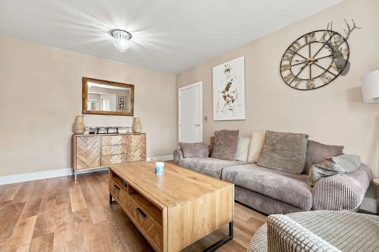 Hodgson Way, Gilston, CM20, photo 4