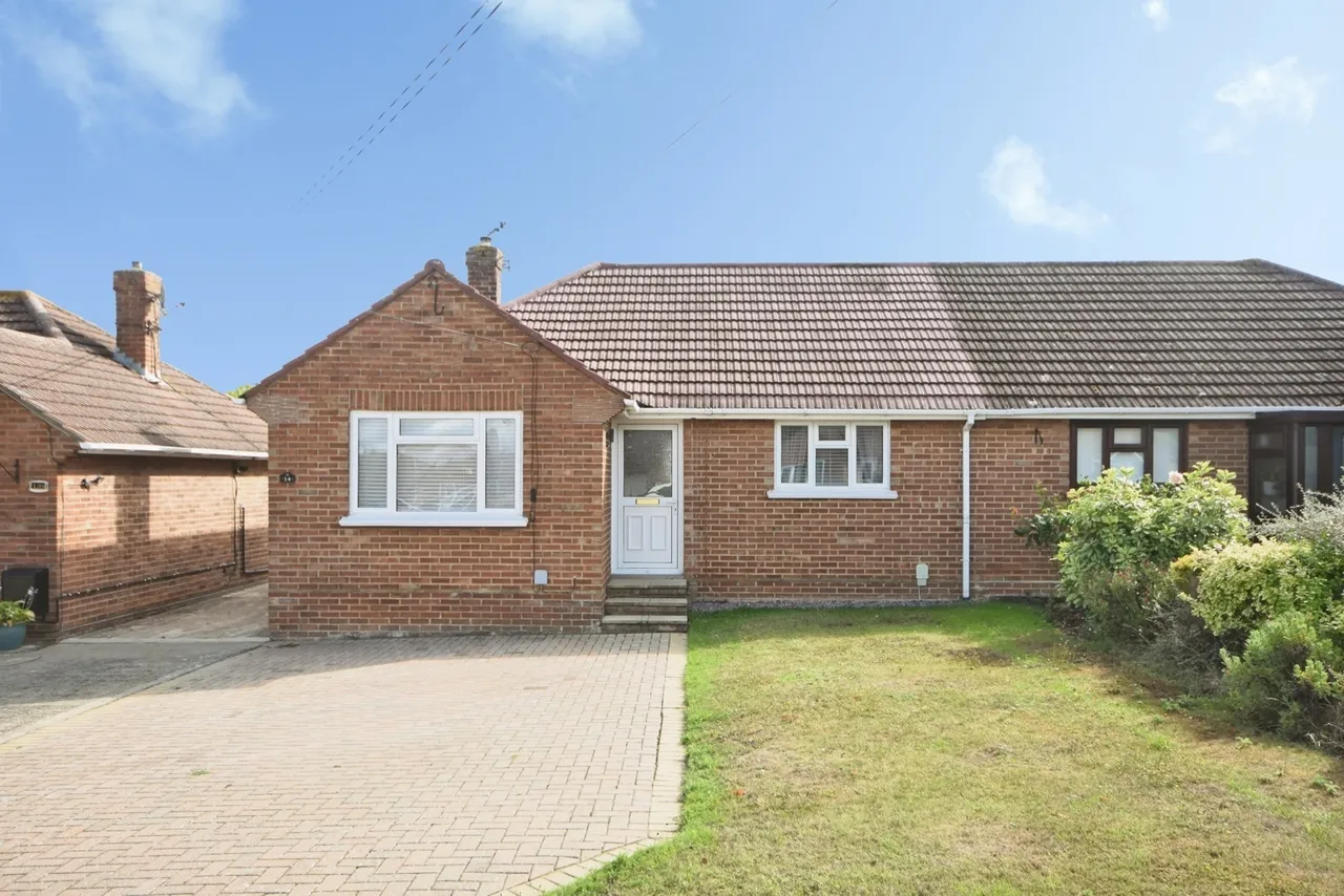 2 bed house for sale — Cornwall Gardens, Braintree, Essex, CM7