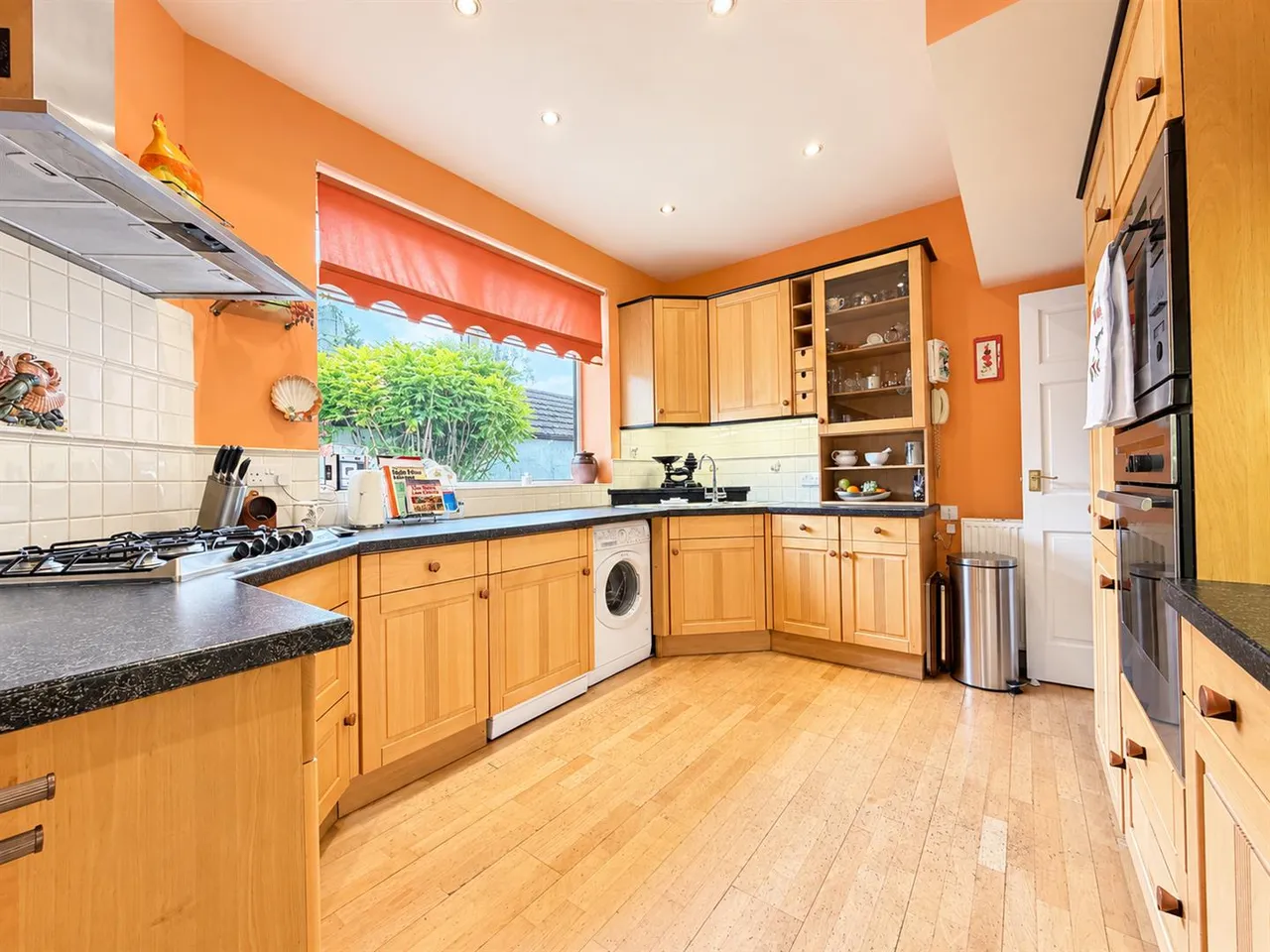 Kinfauns Drive, Newton Mearns, Glasgow, G77 5PB, photo 8