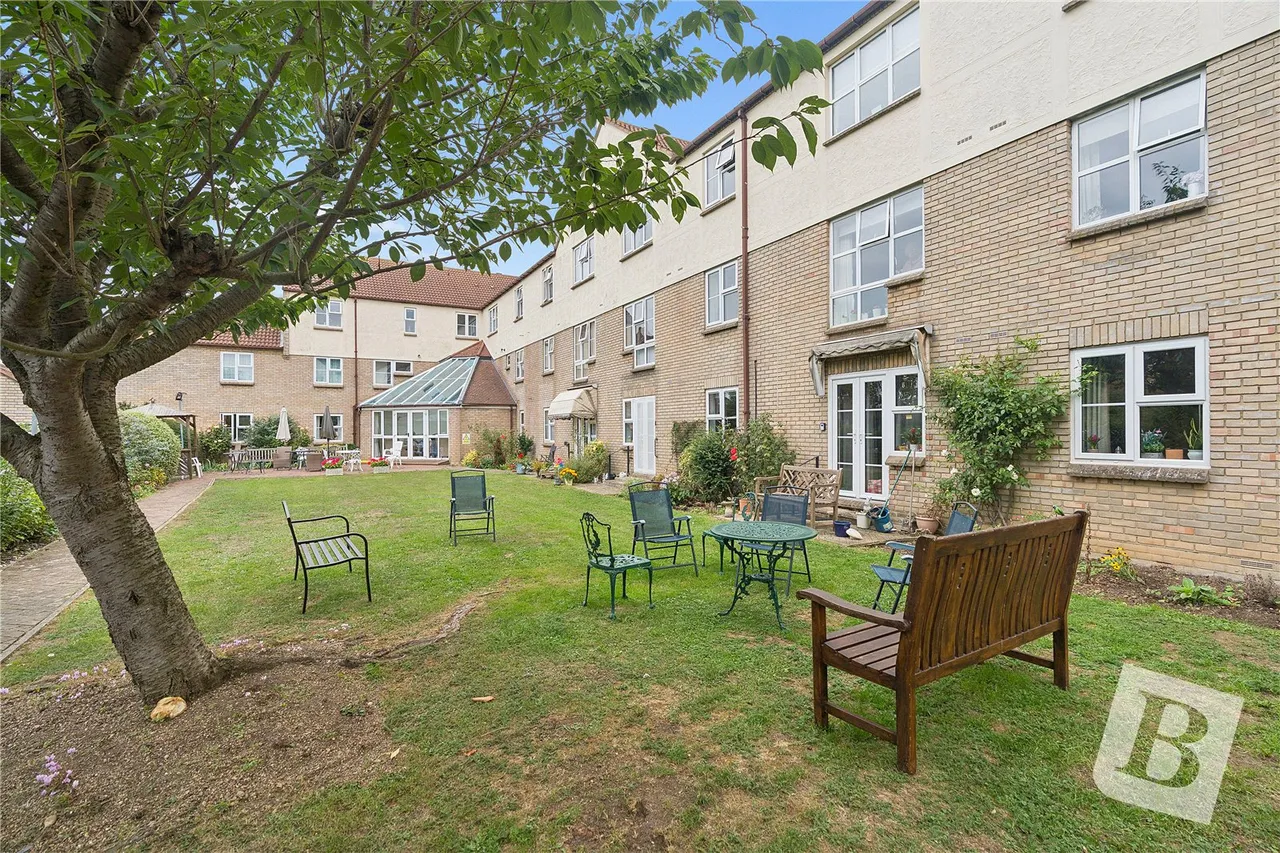 Sycamore Court, Stilemans, SS11, photo 10