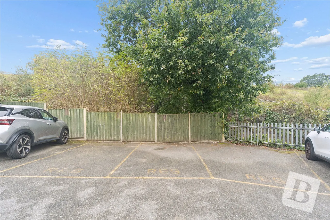 Sycamore Court, Stilemans, SS11, photo 12