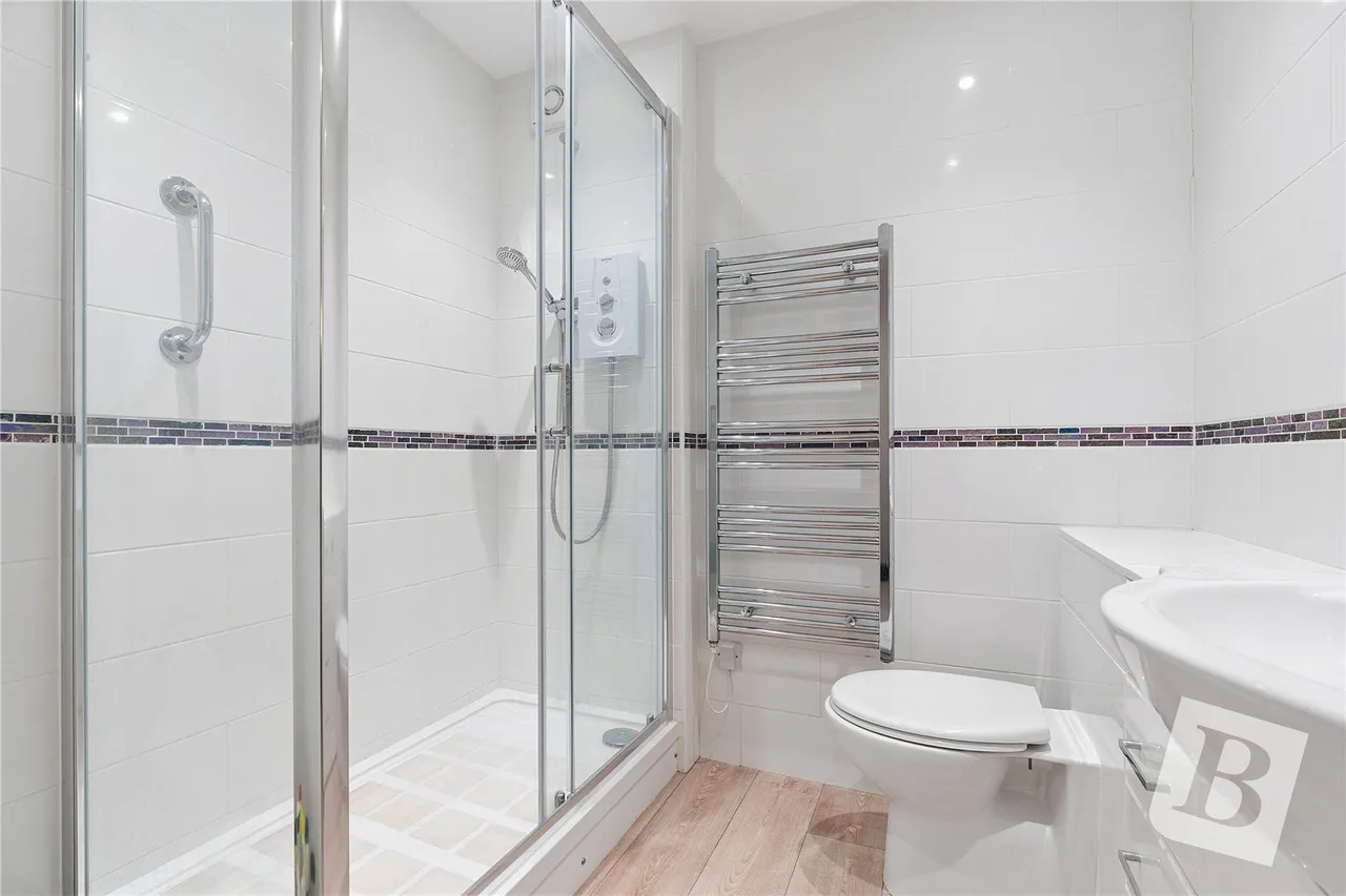 Sycamore Court, Stilemans, SS11, photo 5