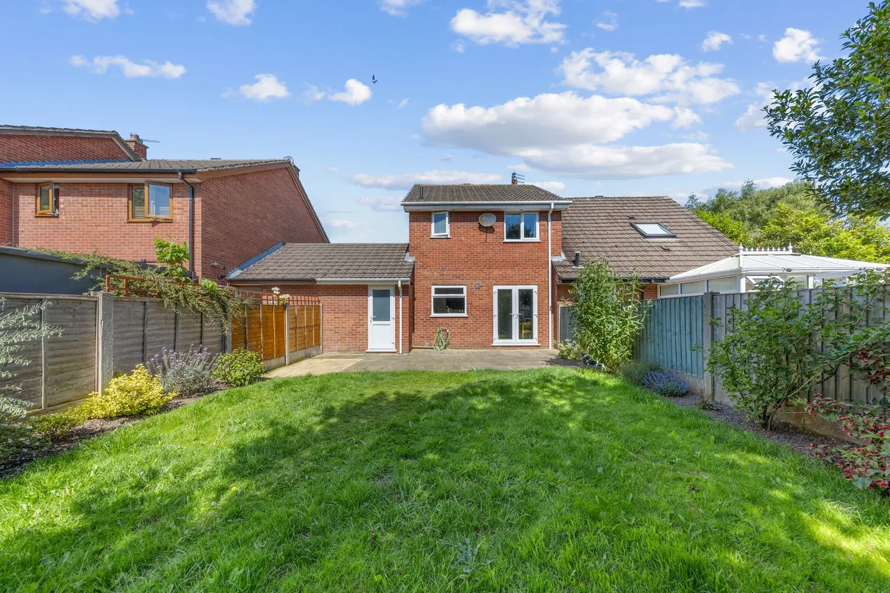 Ventnor Close, Great Sankey, Warrington, Warrington, WA5 3JL, photo 15