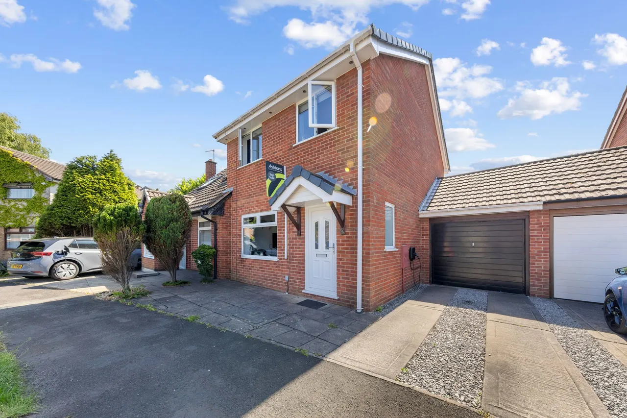 Ventnor Close, Great Sankey, Warrington, Warrington, WA5 3JL, photo 17