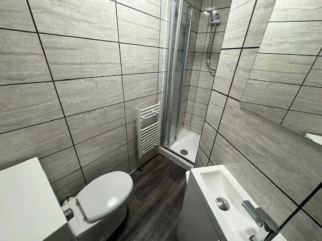 Withnell Road, Blackpool, FY4, photo 2