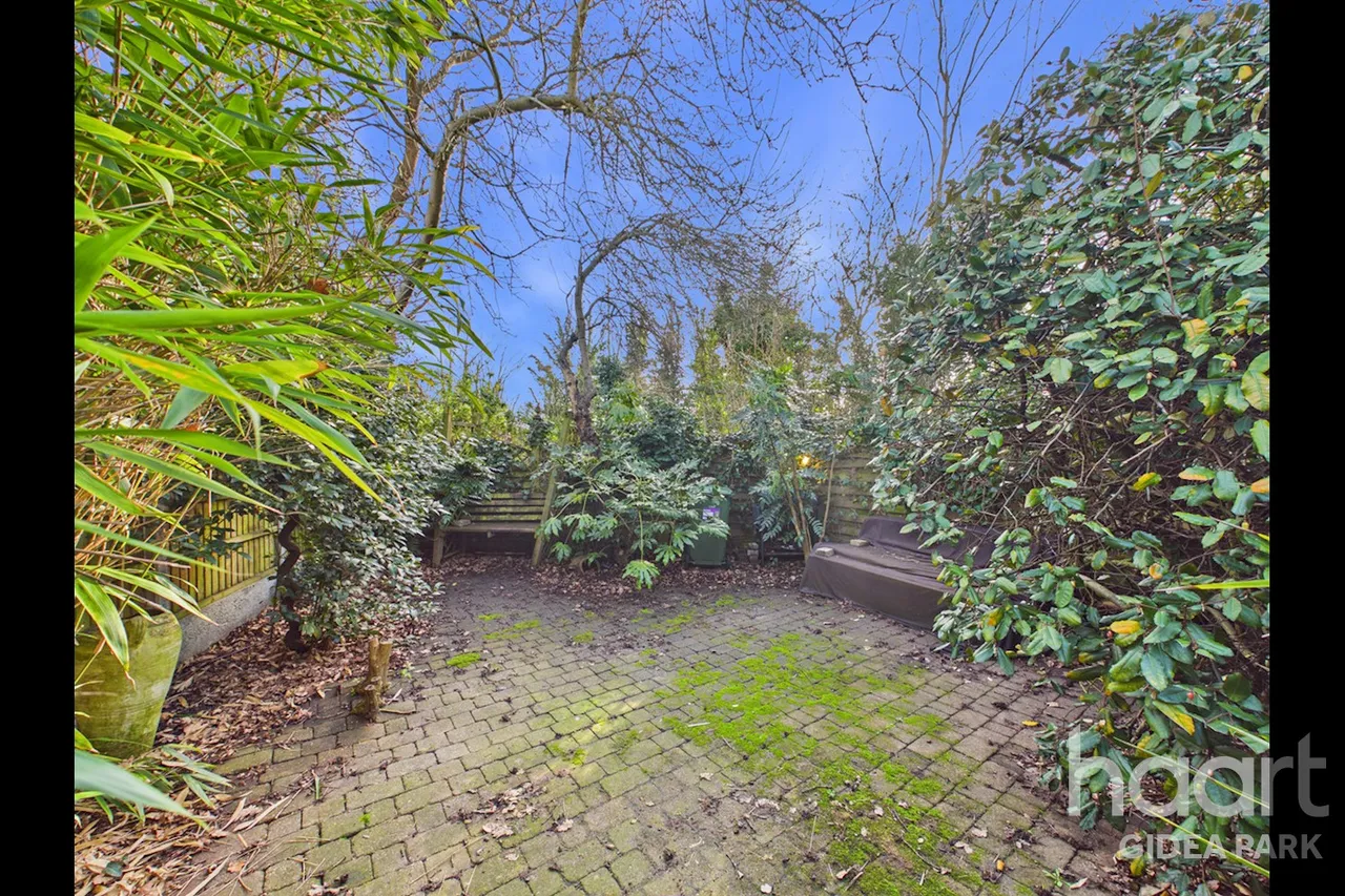 Heath Park Road, Gidea Park, RM2, photo 23