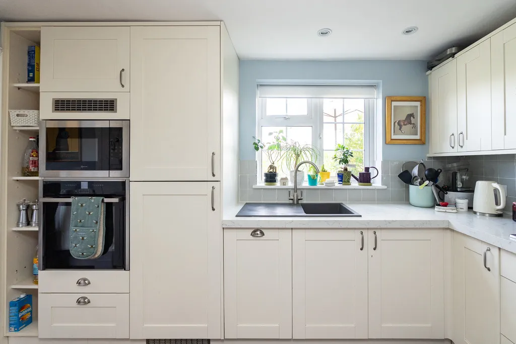Middle Street, Brockham, RH3, photo 15