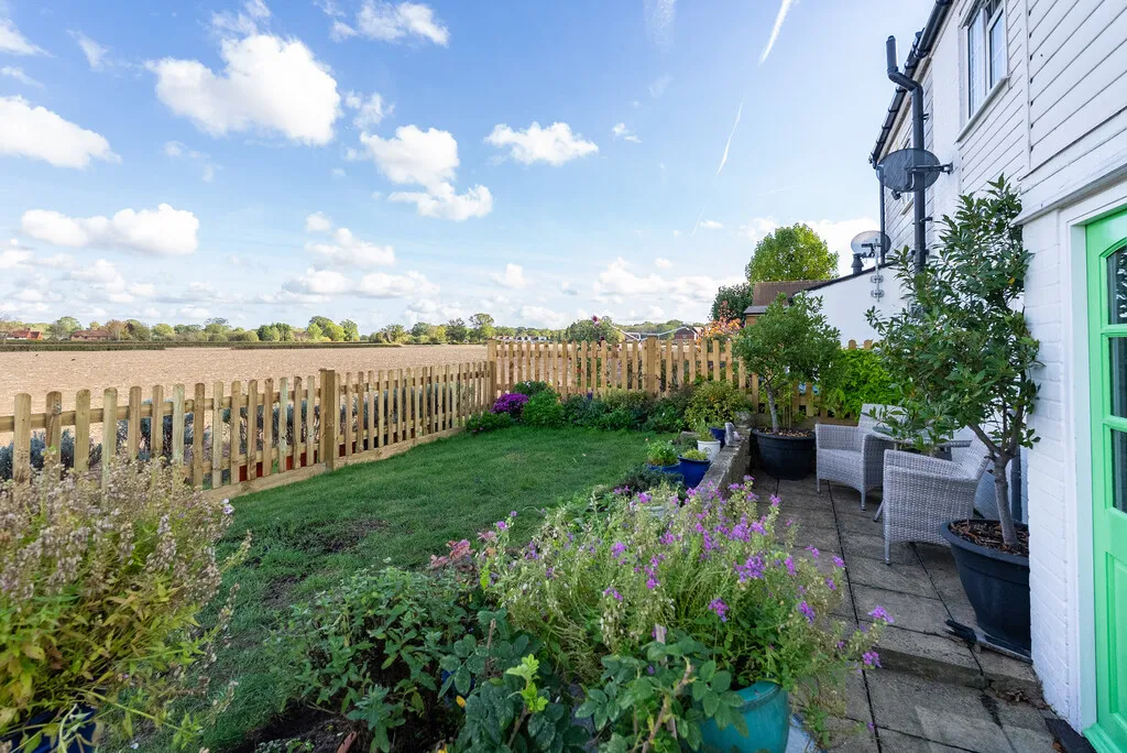 Middle Street, Brockham, RH3, photo 13